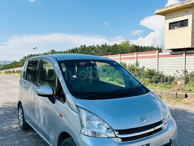 Daihatsu Move 2011