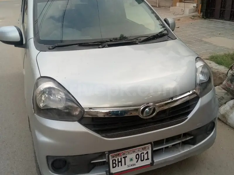 Daihatsu Mira 2015