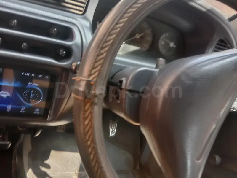 Daihatsu Cuore 2011