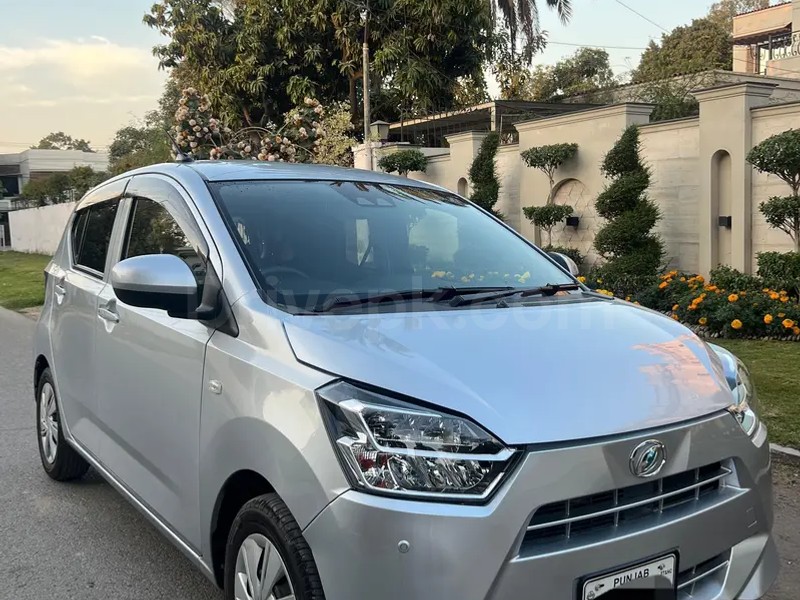 Daihatsu Mira 2021