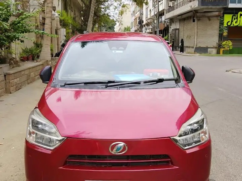 Daihatsu Mira 2018