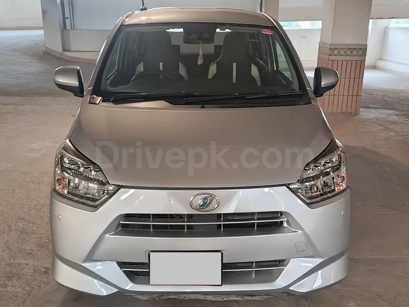 Daihatsu Mira 2021