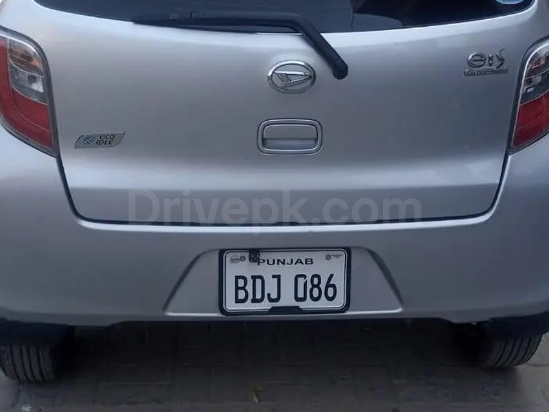 Daihatsu Mira 2017
