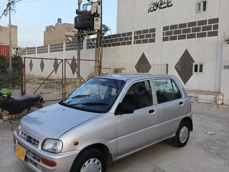Daihatsu Cuore 2004