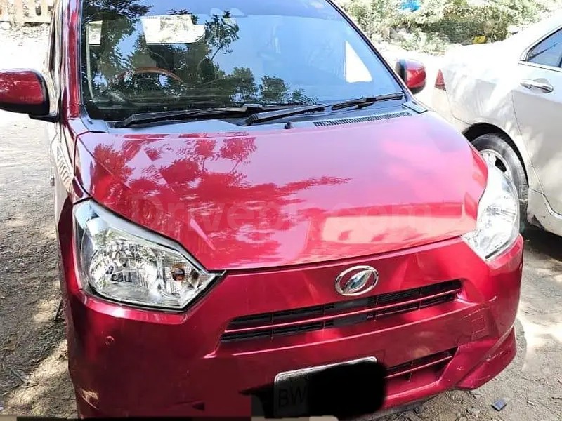 Daihatsu Mira 2017