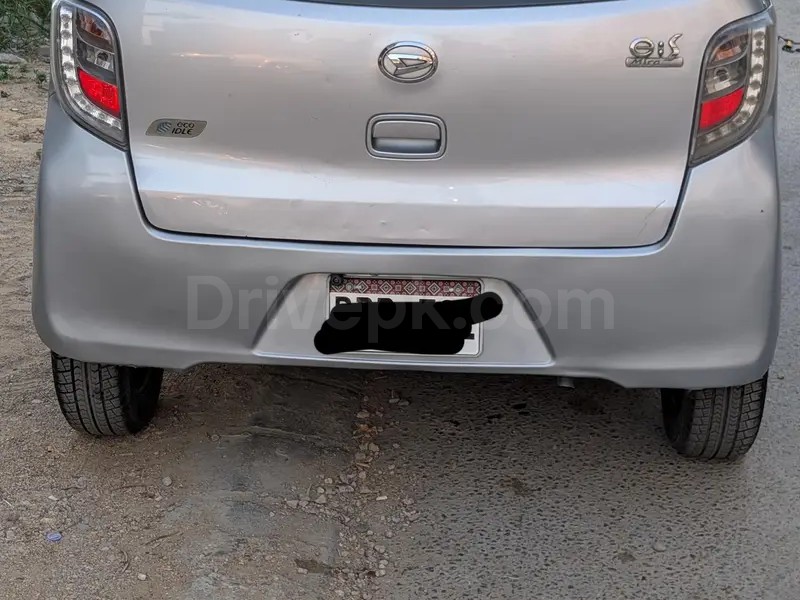 Daihatsu Mira 2015