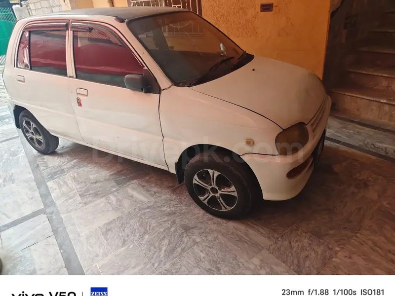 Daihatsu Cuore 2004