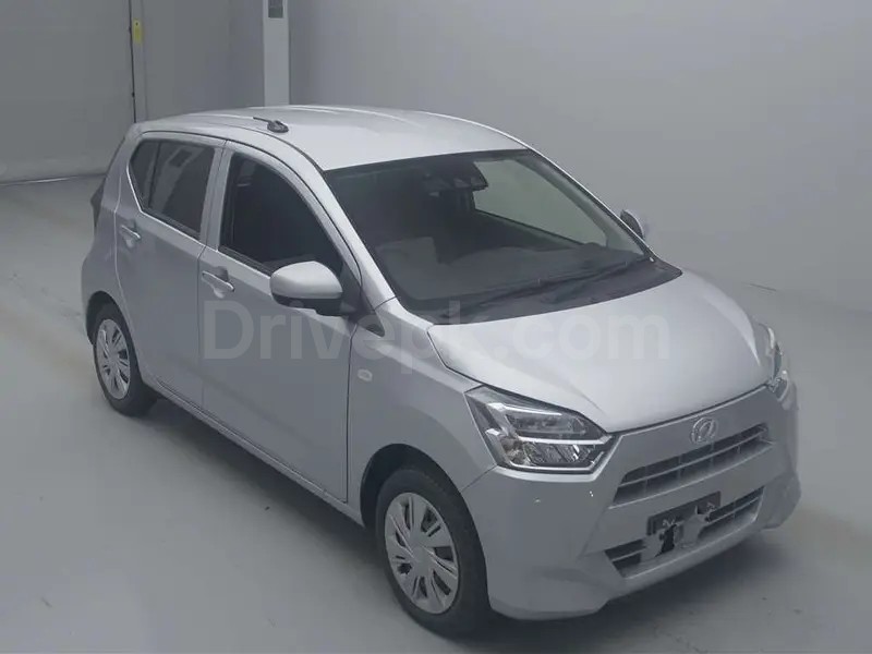 Daihatsu Mira 2023