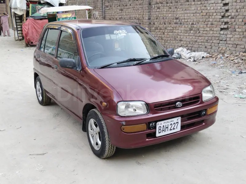 Daihatsu Cuore 2000