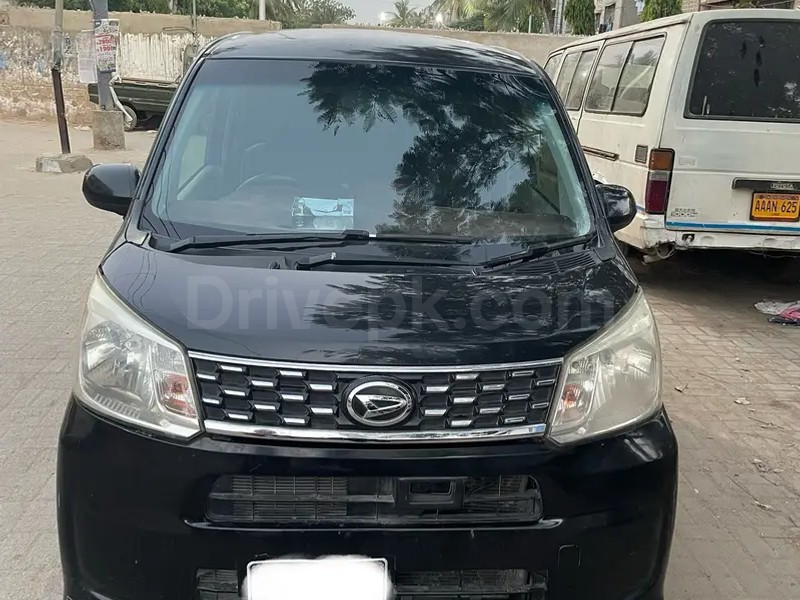 Daihatsu Move 2015