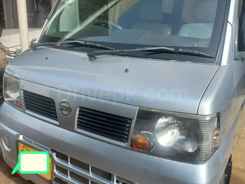 Nissan Clipper 2011