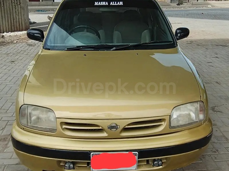 Nissan March 2007