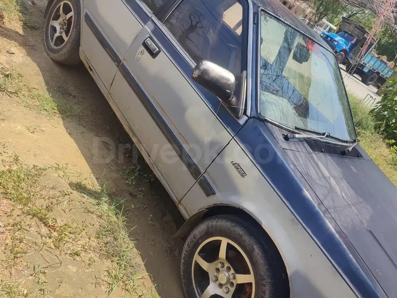 Nissan Sunny 1986