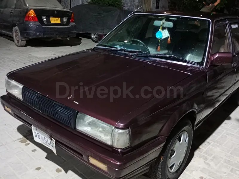 Nissan Sunny 1986