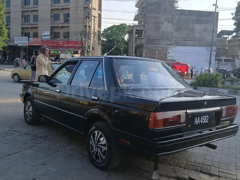 Nissan Sunny 1986