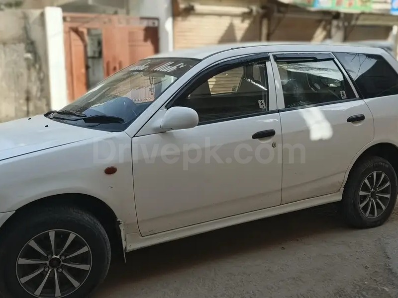 Nissan Other 2011