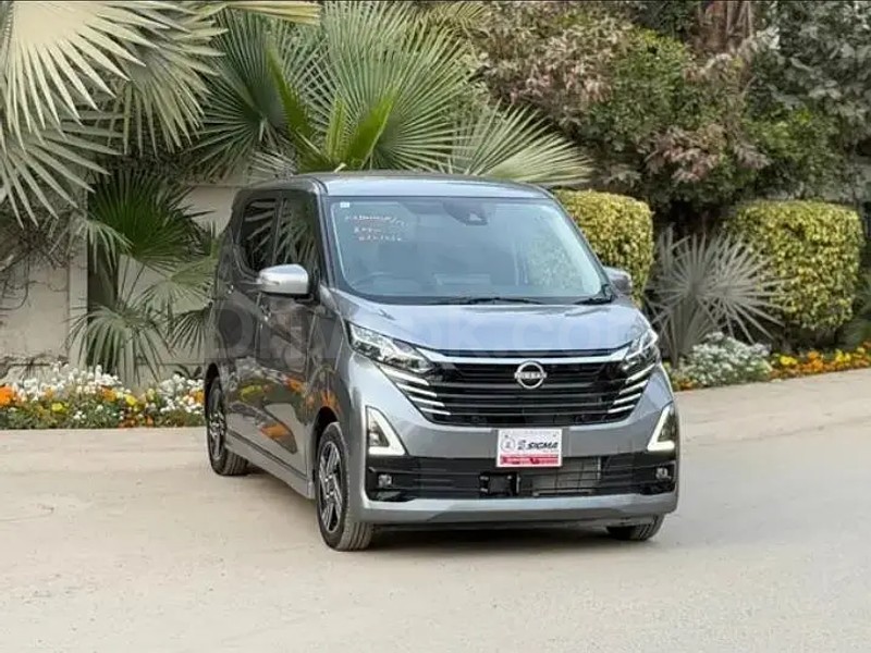 Nissan Dayz Highway Star 2024