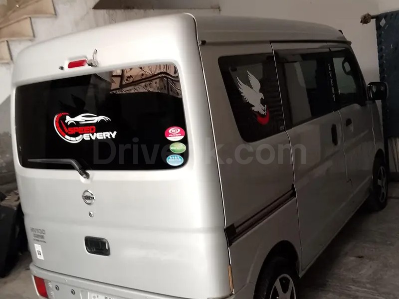 Nissan Clipper 2025