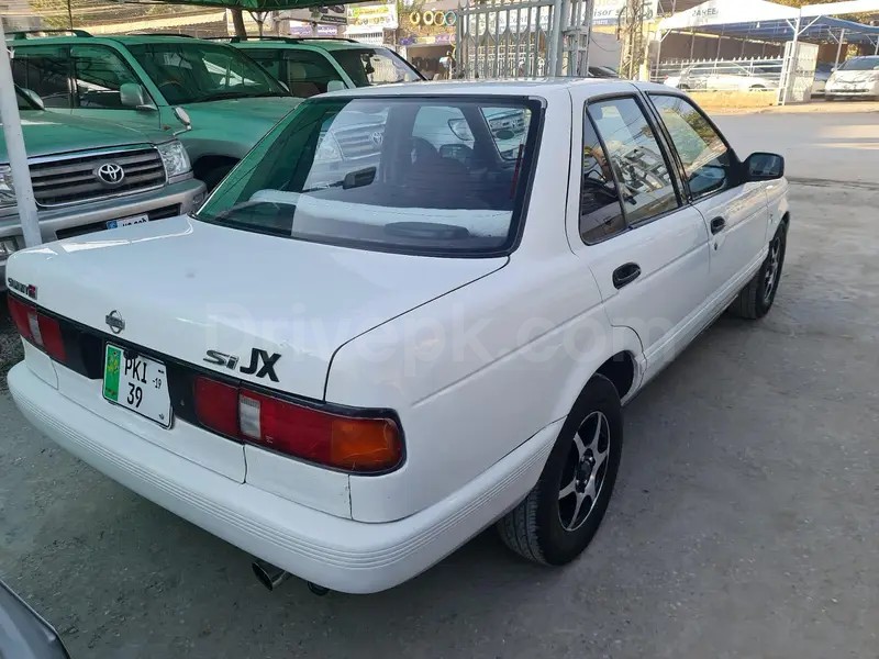 Nissan Sunny 1991