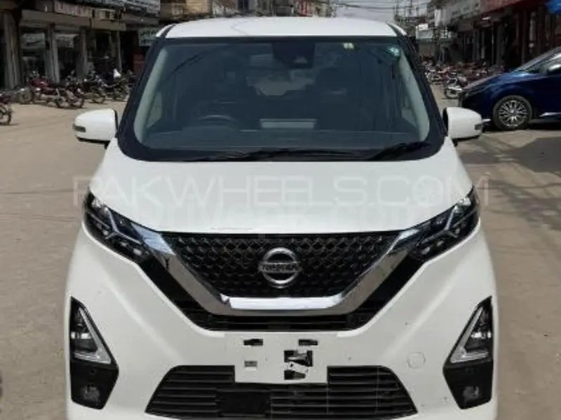Nissan Dayz Highway Star 2022