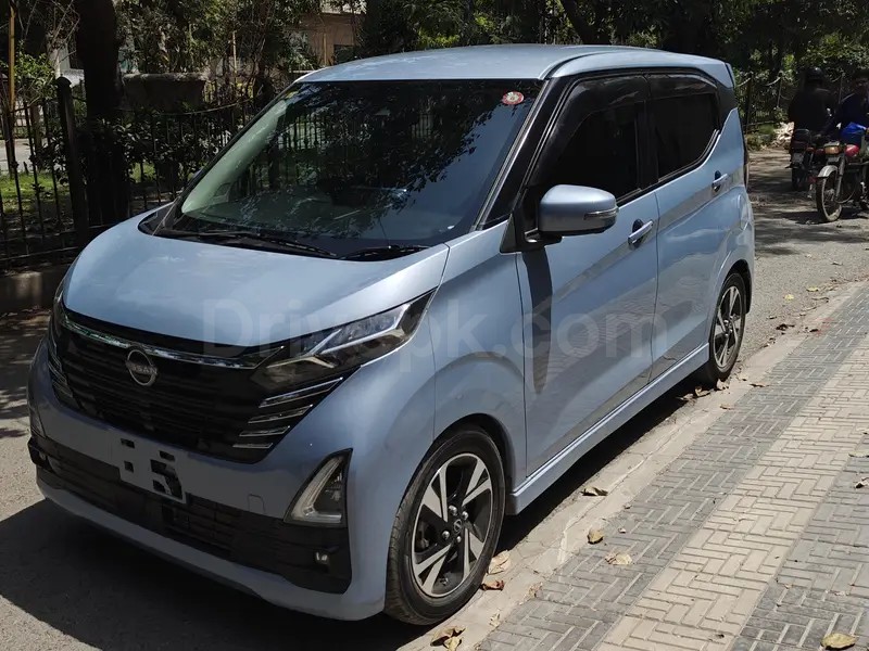 Nissan Dayz Highway Star 2023