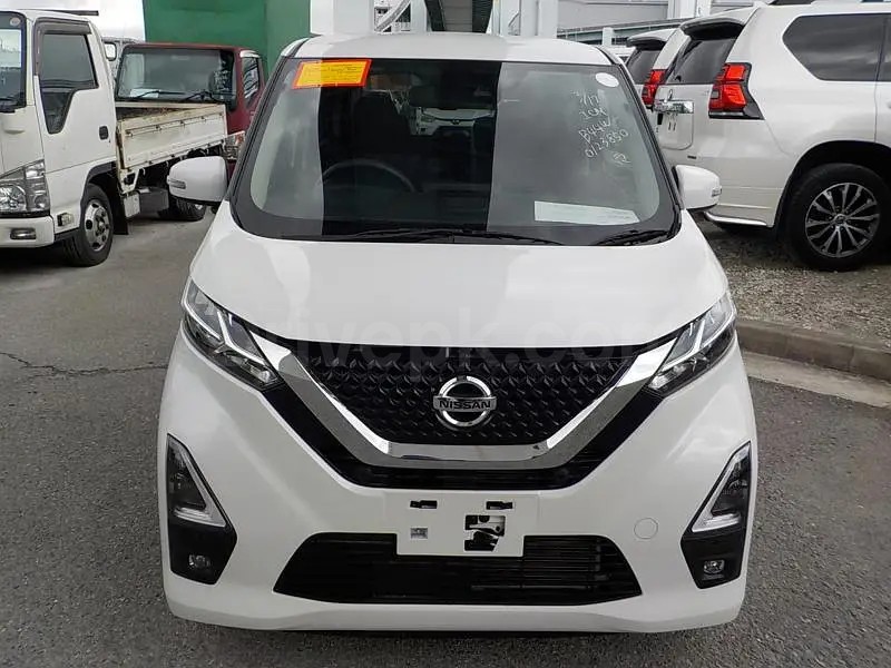 Nissan Dayz Highway Star 2022