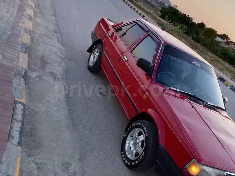 Nissan Sunny 1987