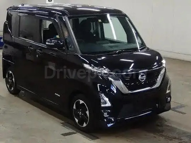 Nissan Roox 2022