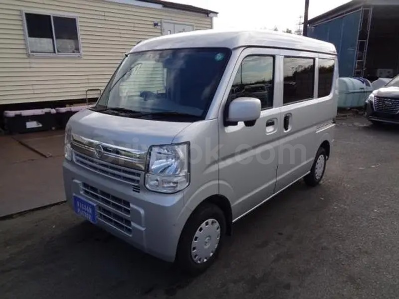 Nissan Clipper 2021