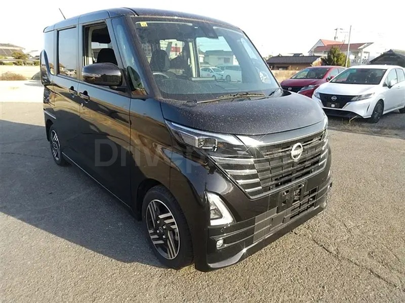 Nissan Roox 2023