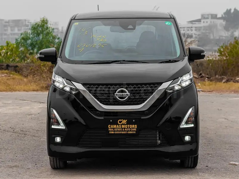 Nissan Dayz Highway Star 2023