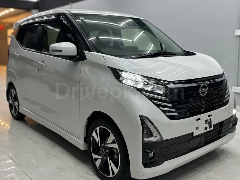 Nissan Dayz Highway Star 2024