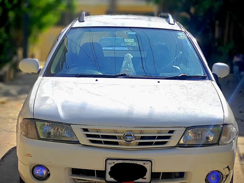 Nissan AD Van 2006