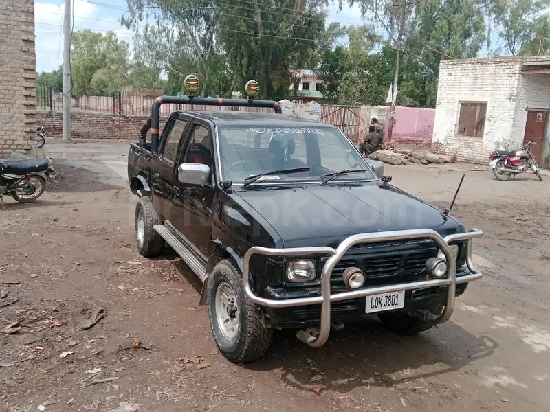 Nissan Other 1992