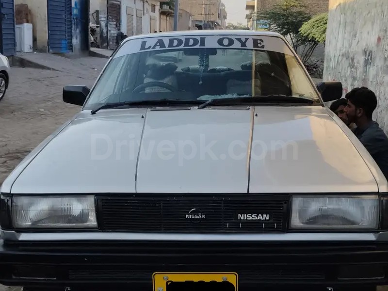 Nissan Sunny 1988