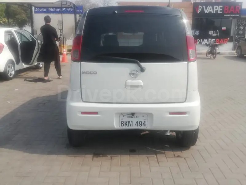 Nissan Moco 2015