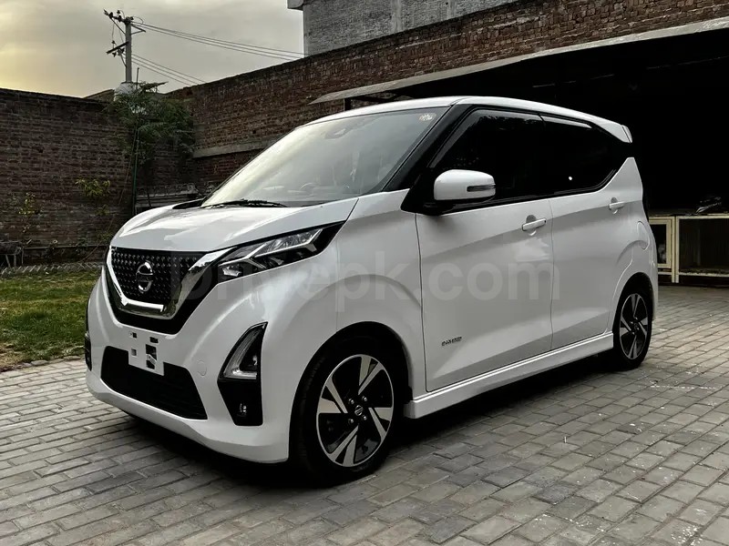 Nissan Dayz Highway Star 2022
