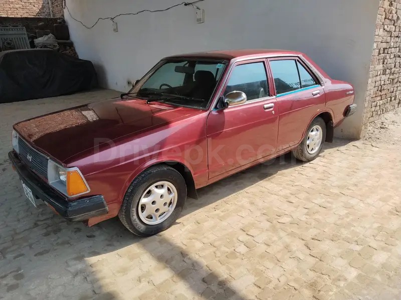 Nissan Sunny 1982