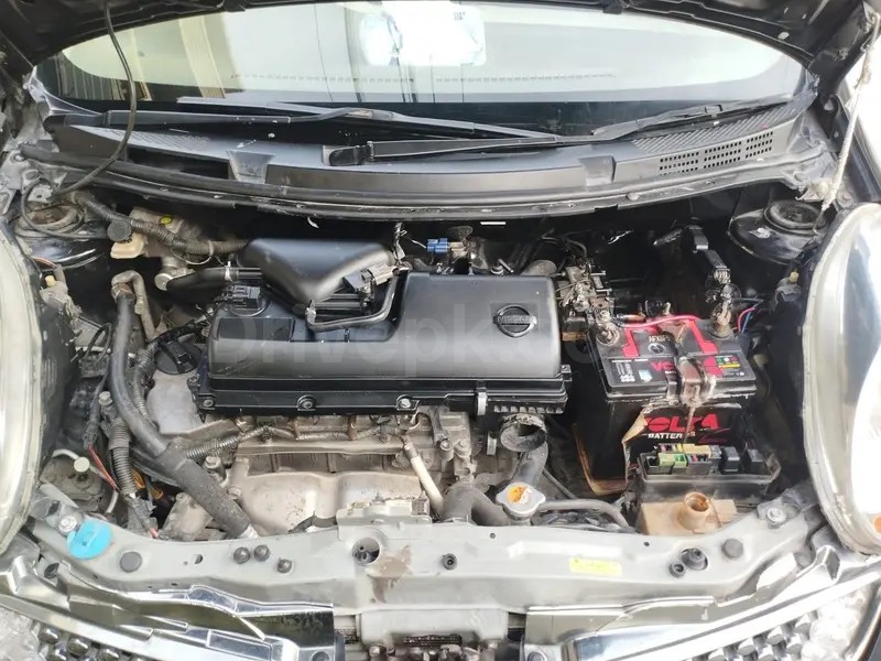 Nissan March 2013