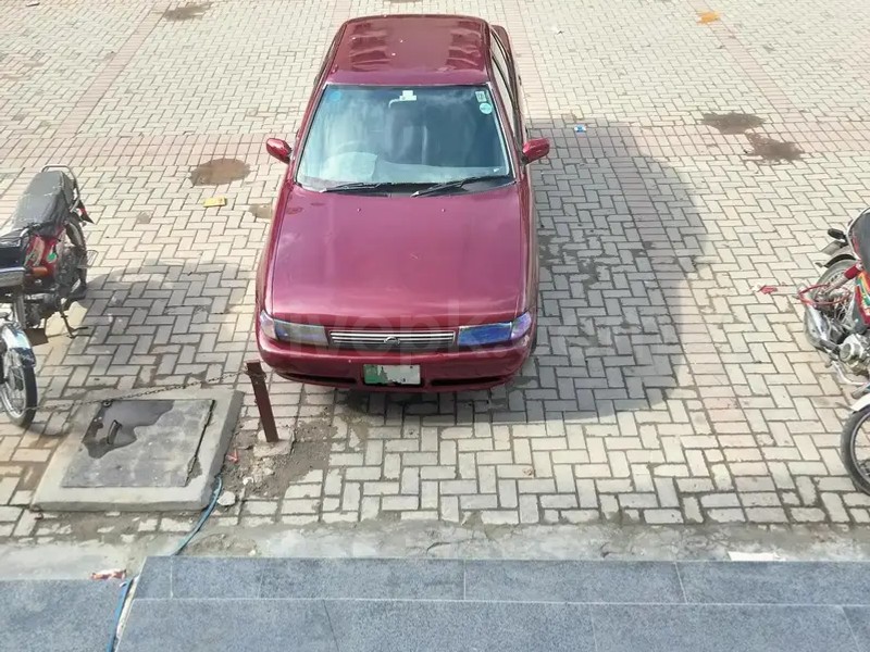 Nissan Sunny 1995