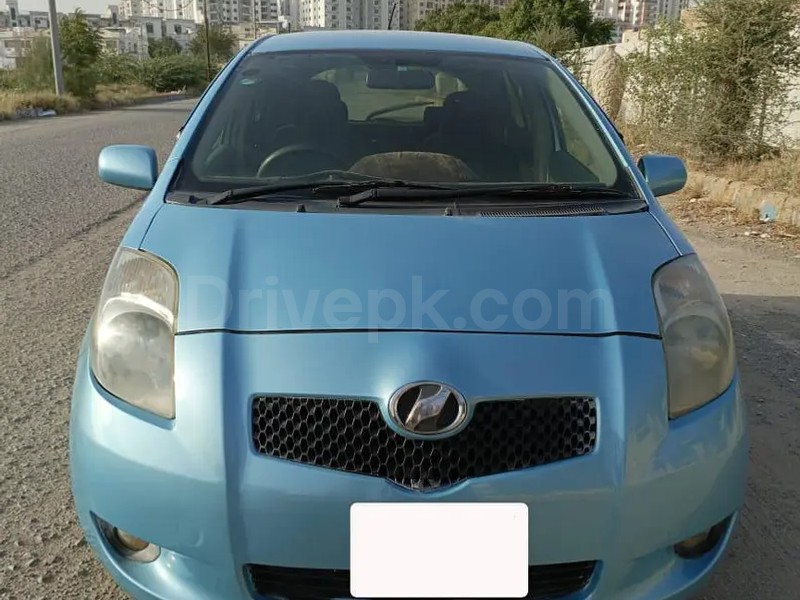 Toyota Vitz 2005