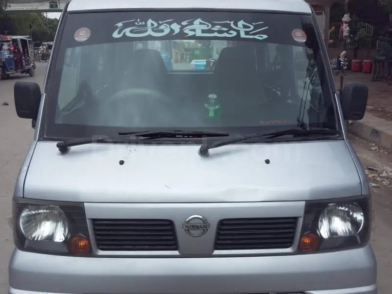Nissan Clipper 2010