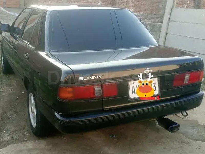 Nissan Sunny 1991