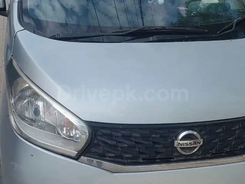 Nissan Dayz 2015