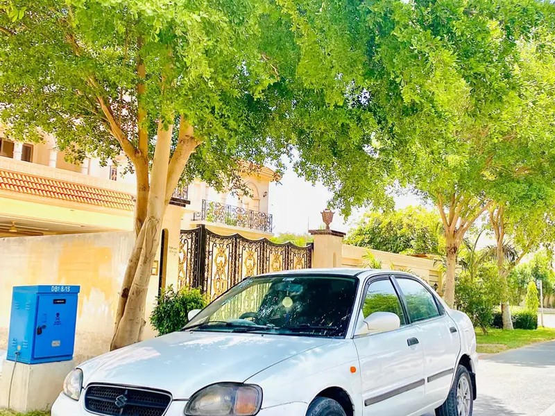 Suzuki Baleno 2004