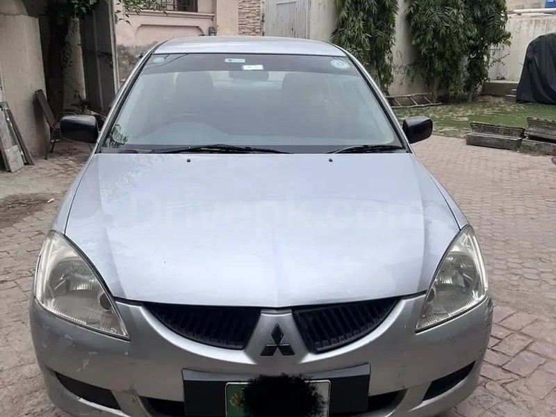 Mitsubishi Lancer 2005