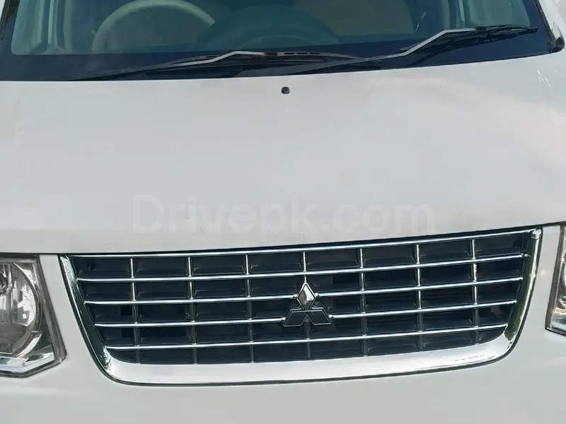 Mitsubishi Ek Wagon 2012