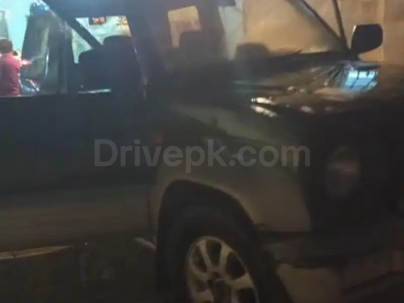 Mitsubishi Pajero 1995