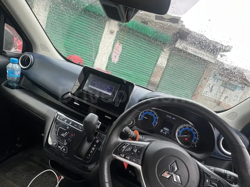 Mitsubishi Ek X 2019