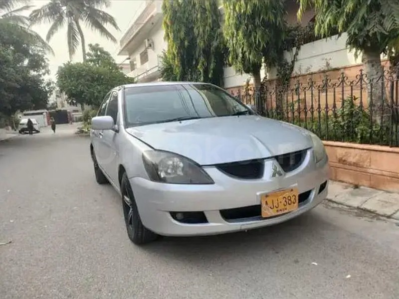 Mitsubishi Lancer 2005